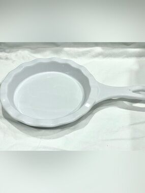 Modern Gourmet Foods White on White Ceramic 7” Handled Pie Dish Ruffled Edges